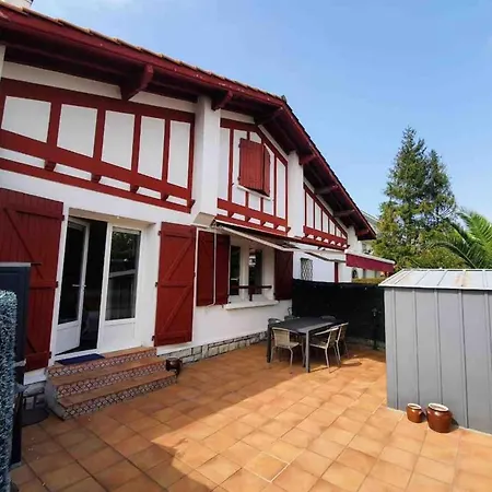 Duplex With Terrace Between And Bay - * Hendaye